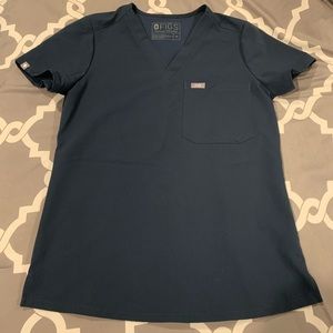 FIGS scrub top XS